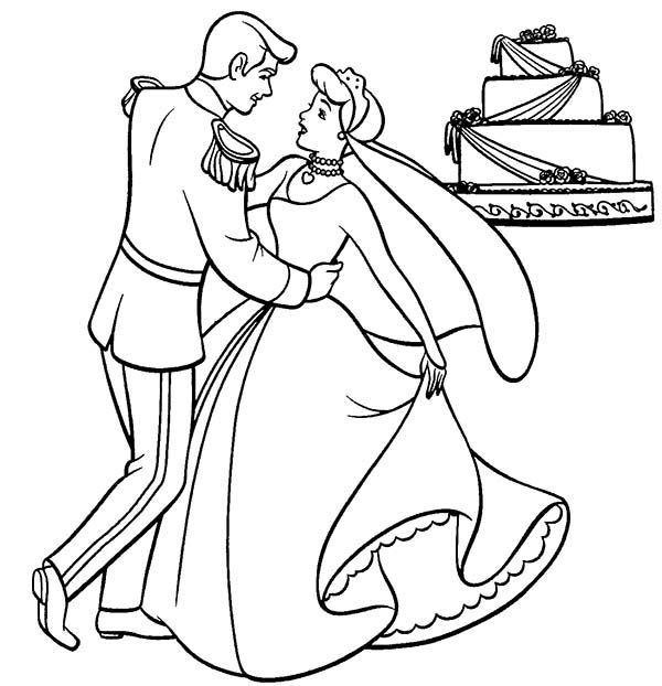 600x622 Wedding, Prince And Princess Dance In Front Of Their Wedding Cake