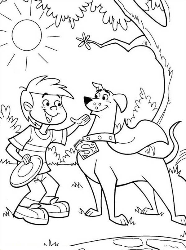 600x806 Kevin Playing Frisbee With Krypto The Superdog Coloring Pages