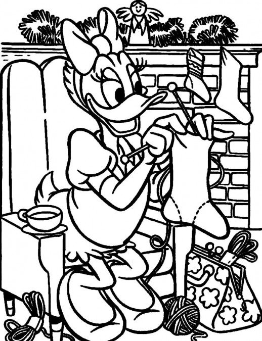 518x675 Daisy Duck Knitting A Special Sock For Christmas Celebration
