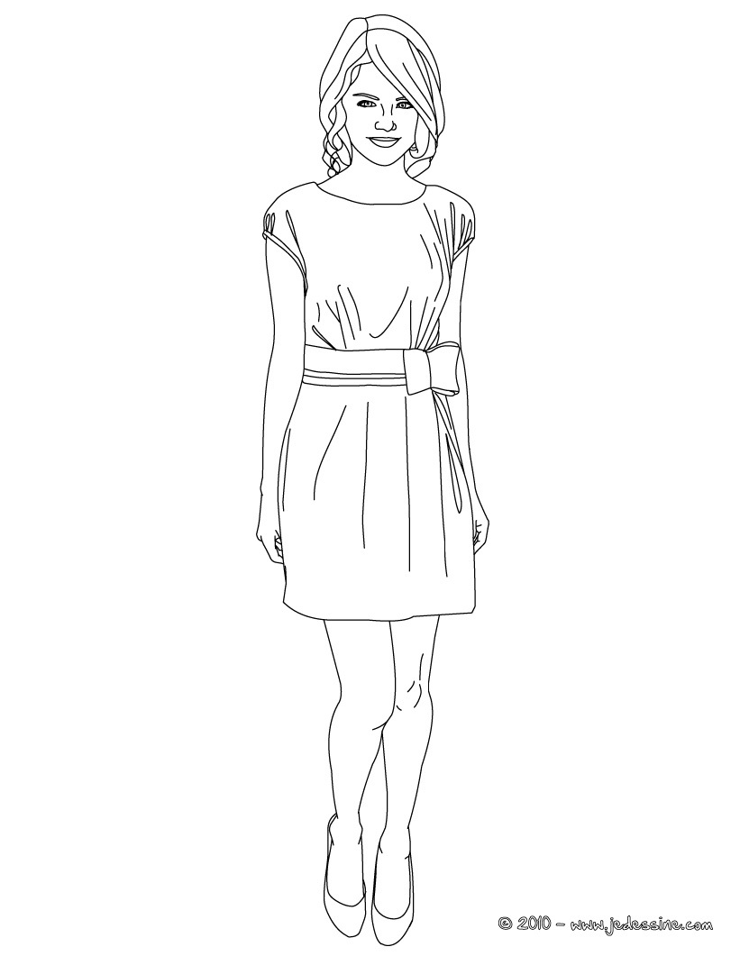 821x1061 Mannequin