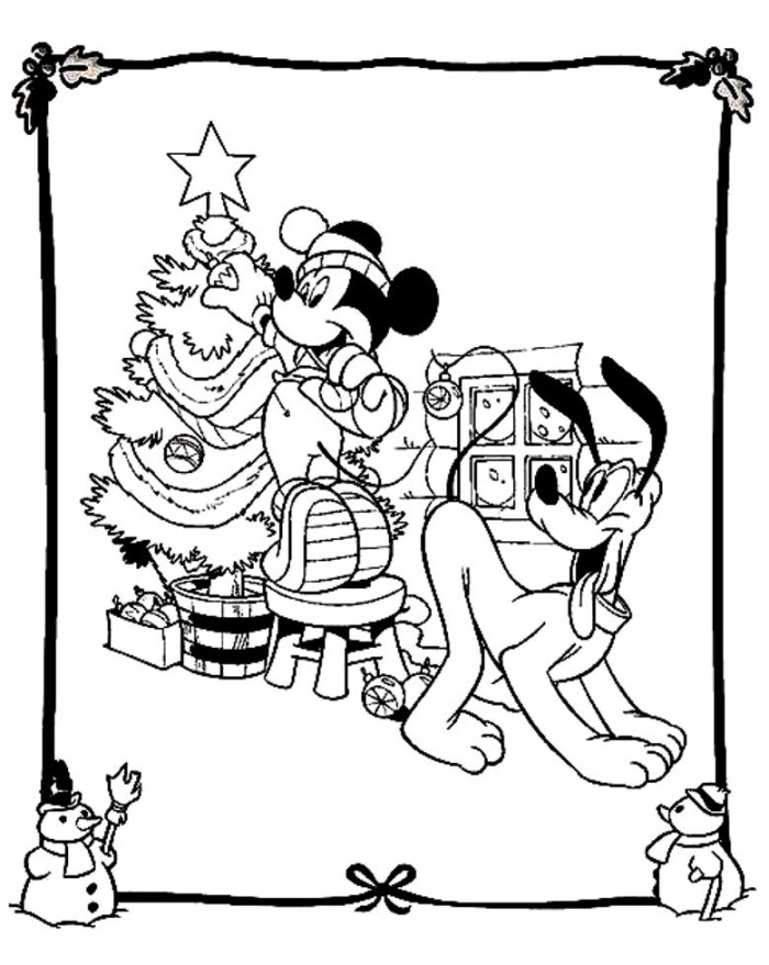 700x879 Mickey Decorating Christmas Tree Disney Coloring Pages