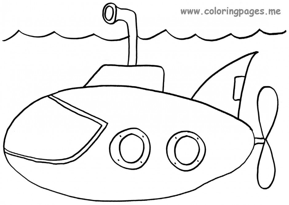 940x668 Submarine